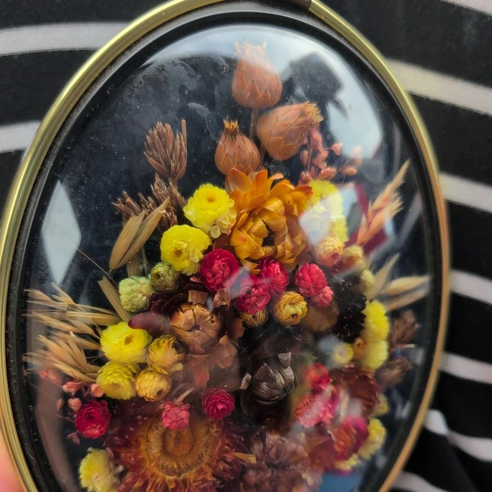 Vintage 1970s Cideart Belgium Dried Flower Oval Brass Frame Bubble Glass Cottage